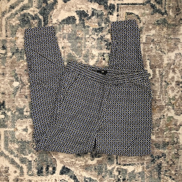 H&M Pants - H&M Patterned Pull on Pants
